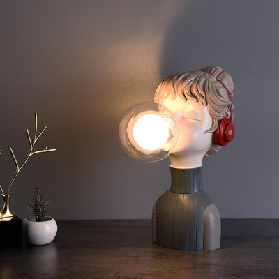 Elegant Girl Table Lamp - HGHOM