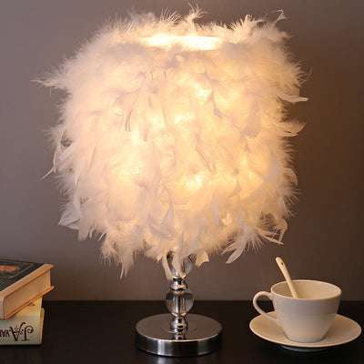 Iron Feather Table Lamp - HGHOM