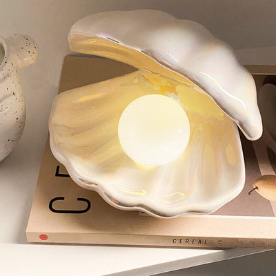 Shell Bedside Lamp - HGHOM